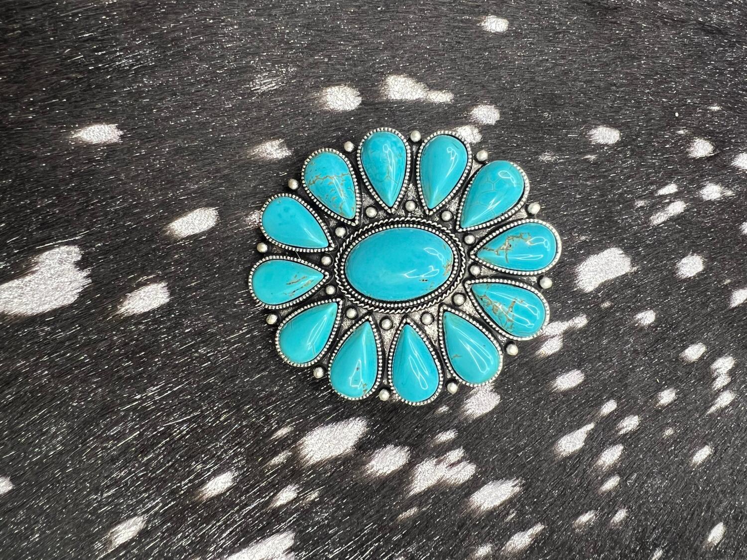 Turquoise and silver jewelry at R Ranch Enterprises